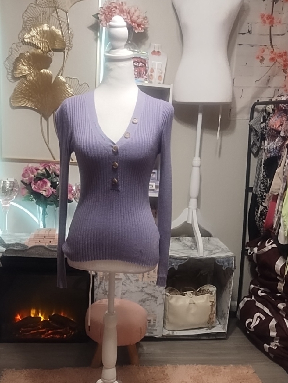 Derek Lam Lilac Ribbed V-Neck Buttoned Sweater